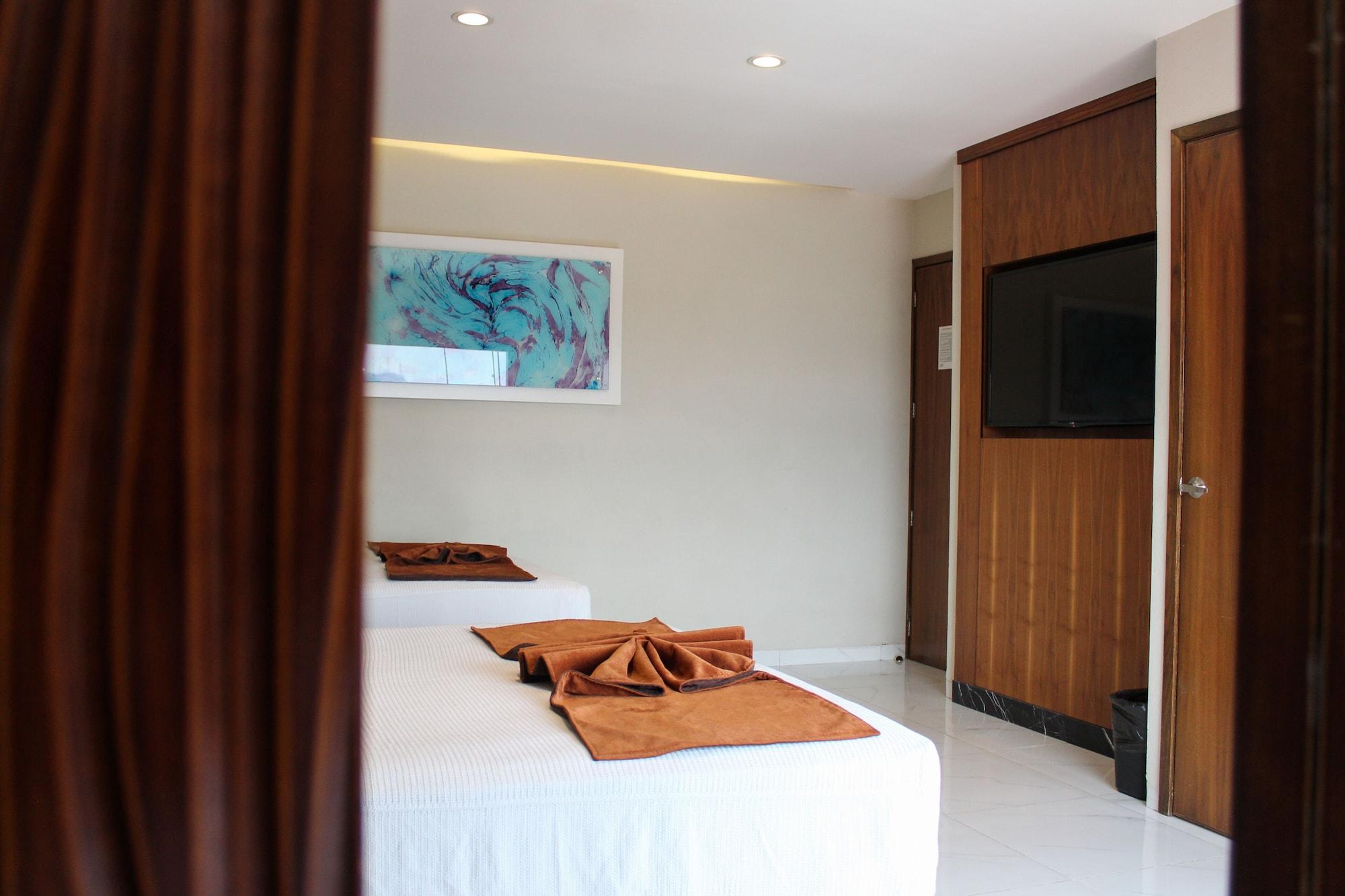 Hotel Dali Plaza Ejecutivo Guadalajara Dış mekan fotoğraf